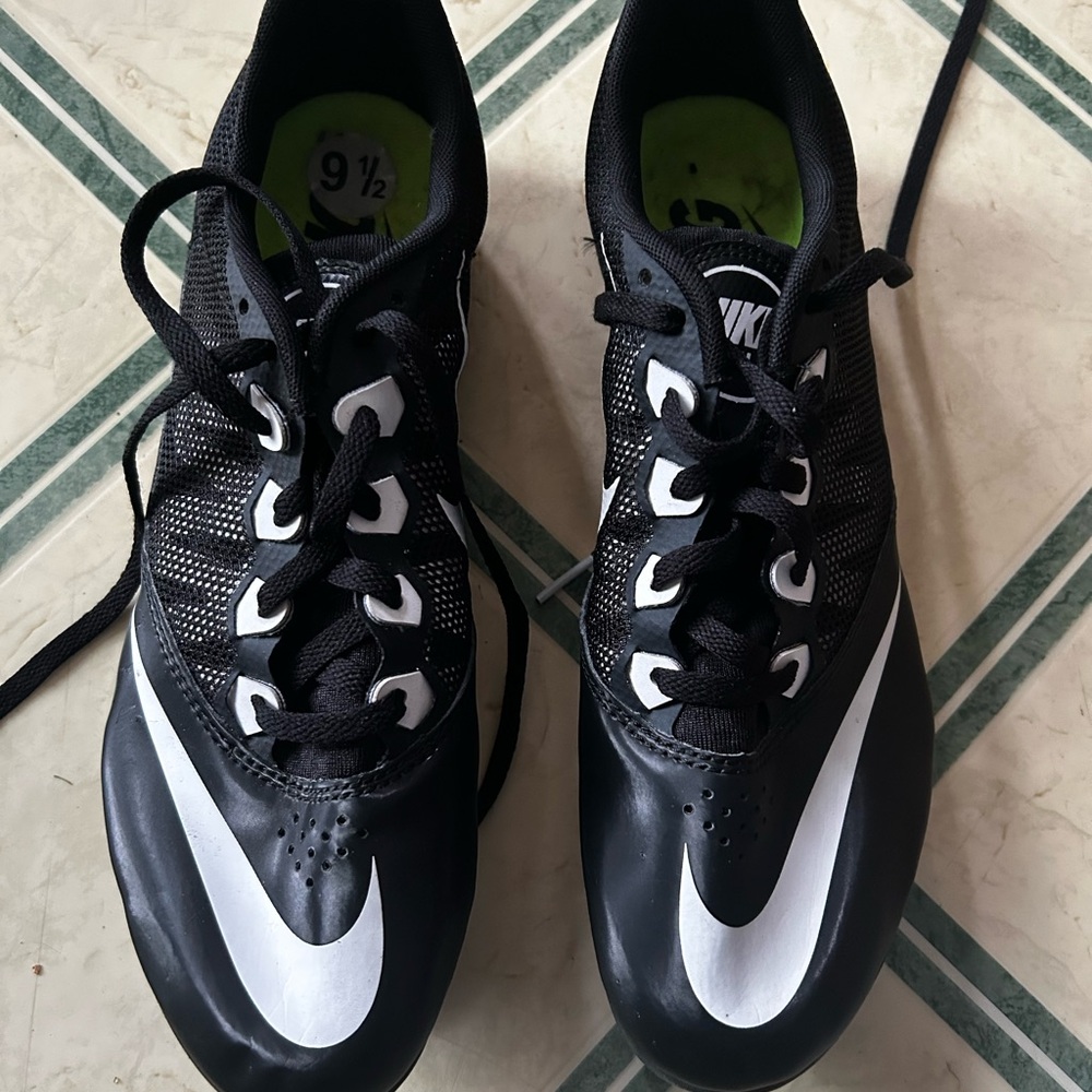Nike Black and White Sports Track Spikes-Never Worn